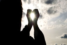 豪门国际平台:湖人击败掘金!就问一句,东契奇香不香?.